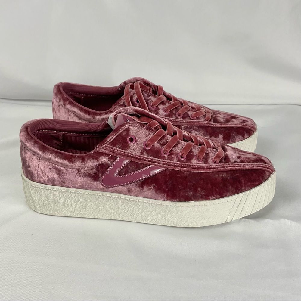 Tretorn Crushed Velvet Sneakers Sz 8.5 Pink Nylite 4 Shoes